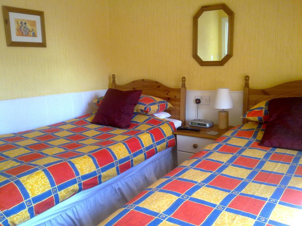 Mackenzie Guest House Edinburgh Room photo